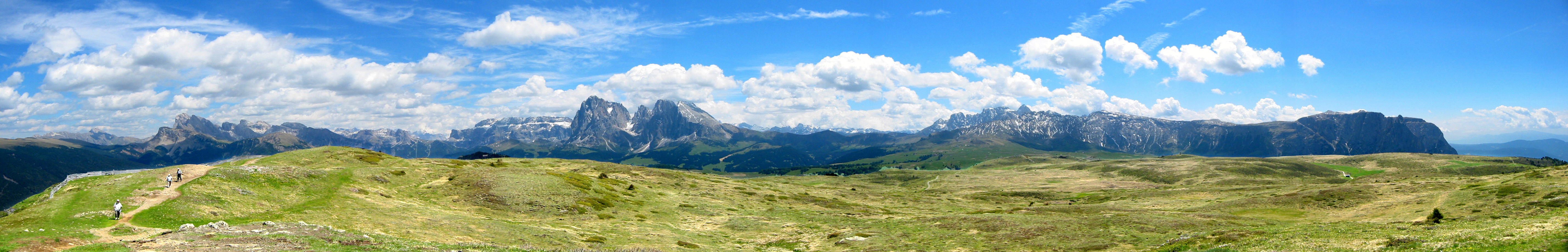 Dolomiten-vom-Puflatschhi-res.jpg